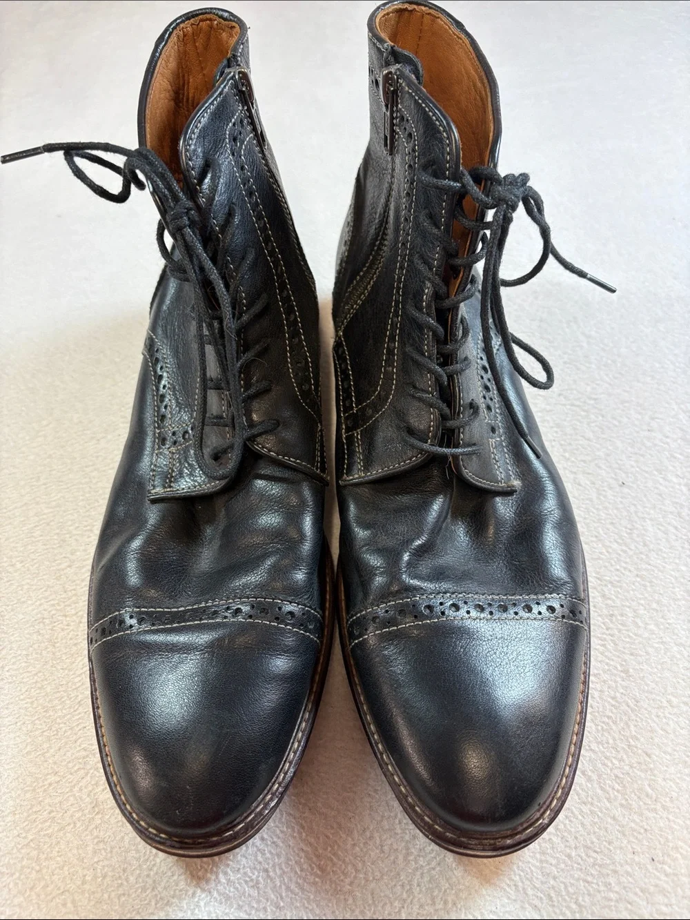 Johnston & Murphy Black Leather Chukka Brogue Boots